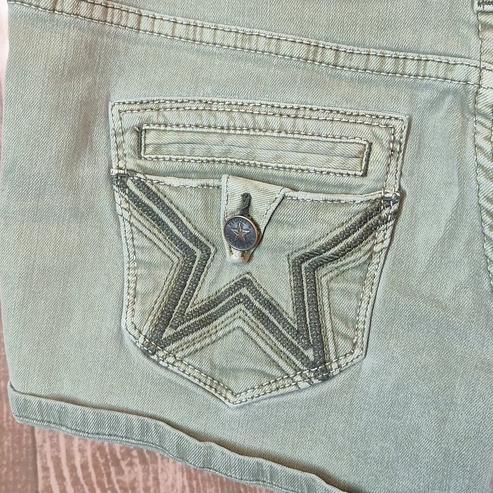 PEOPLE'S LIBERATION GREEN SHORT SHORTS 11/12 - Picture 4 of 8